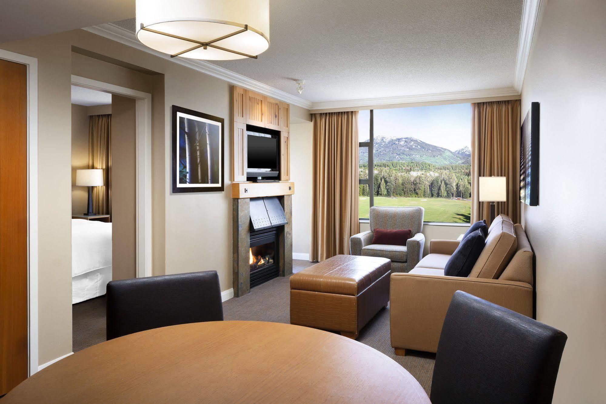 Aparthotel The Westin By Latour Whistler Exterior foto